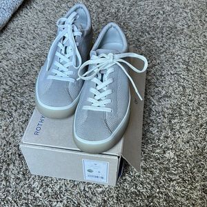 Rothy’s in Storm (gray) size 8
